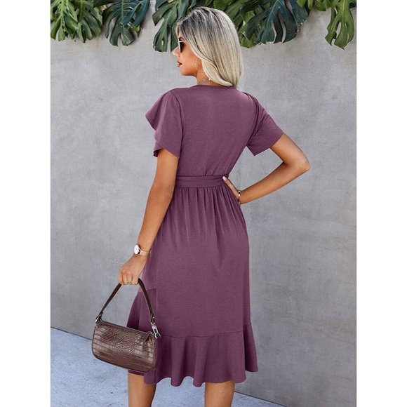 💜 BOHO PURPLE RUFFLE BELTED MIDI DRESS! - Picture 2 of 6